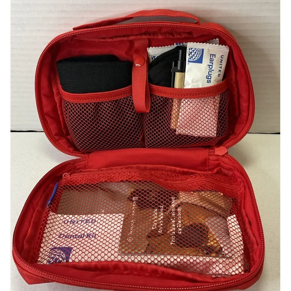 United Airlines Polaris‎ Limited Edition Wrexham Amenity Kit Red - NEW no Tag